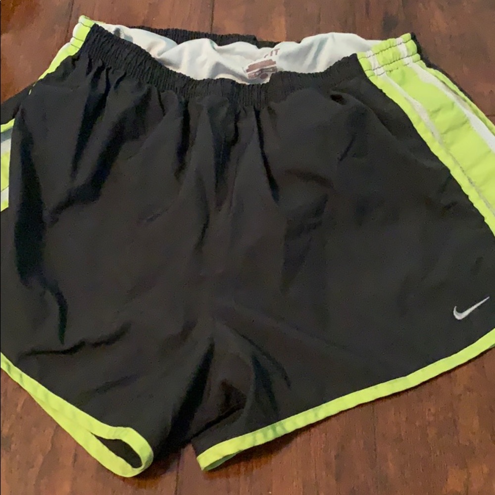 🦋Nike shorts
